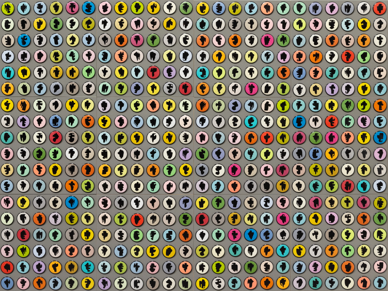 Allan McCollum, Collection of Four Hundred and Thirty-two Shapes Buttons