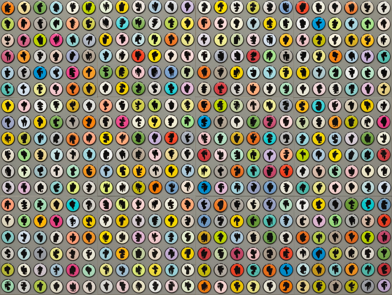 Allan McCollum, Collection of Four Hundred and Thirty-two Shapes Buttons