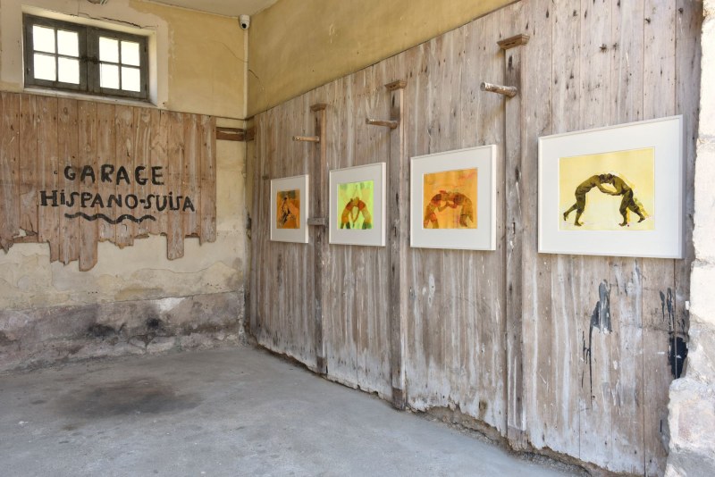 I am crying because you are not crying, installation view at Ch&acirc;teau de Boisgeloup, Gisors, France. Photograph courtesy of Almine Rech Gallery, photo ⓒ Rebecca Fanuele.