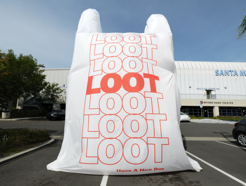 Divya Mehra, &quot;A Practical Guide,&quot; 2023, inflatable vinyl coated nylon shopping bag, 192 x 132 x 60 in (487.7 x 335.3 x 152.4 cm)