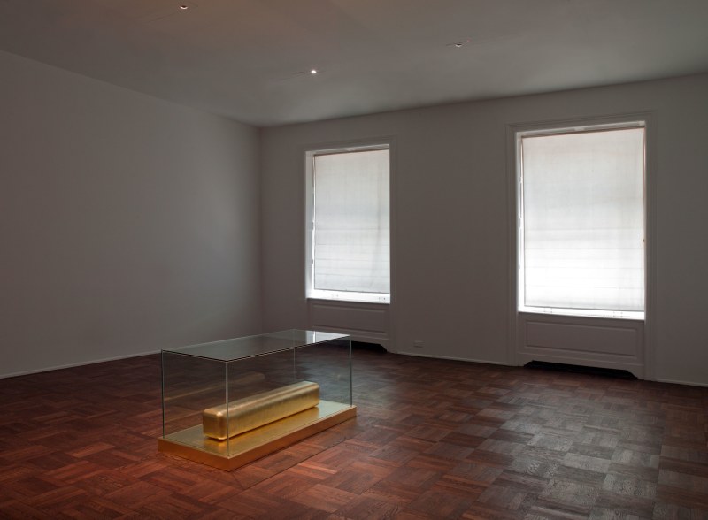 JAMES LEE BYARS, The Monument to Cleopatra, New York, 2012, Installation Image 1