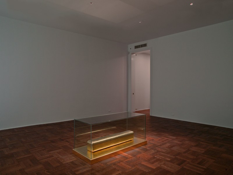 JAMES LEE BYARS, The Monument to Cleopatra, New York, 2012, Installation Image 3