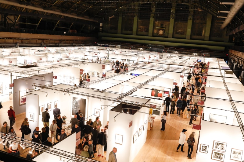 Home - The Association of International Photography Art Dealers encourages public support of fine art photography by acting as a collective voice for the dealers in fine art photography and through communication and education that enhances the confidence of the public, museums, institutions and others in responsible fine art photography dealers.