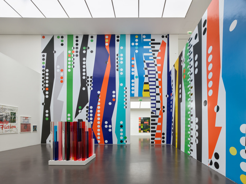 Sarah Morris: All Systems Fail. Installation view, 2024. Kunstmuseum Stuttgart.