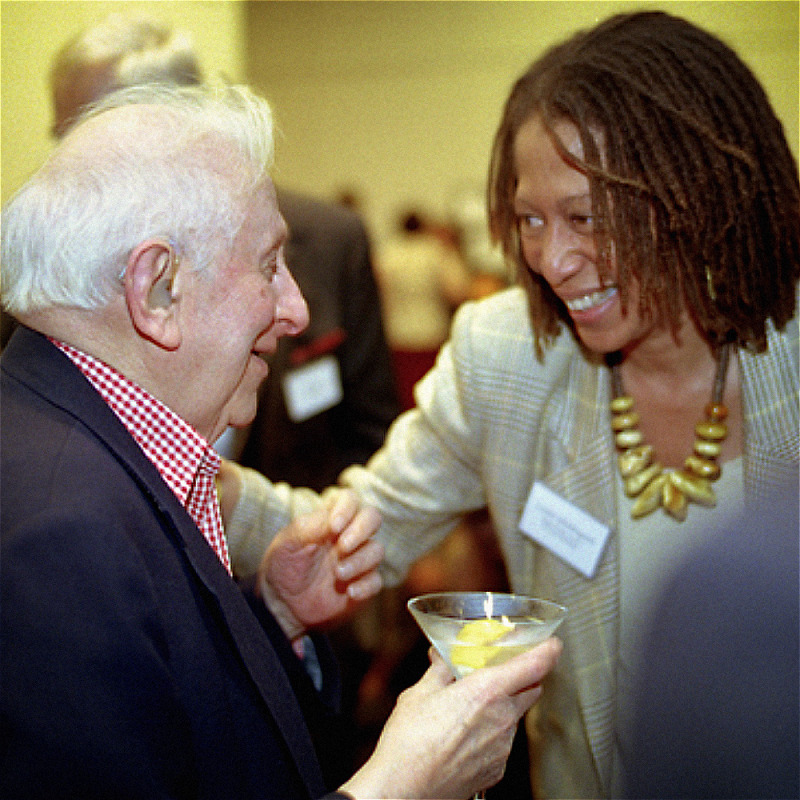 Laura Washington and historian Studs Terkel at the 2004 Community Media Awards.