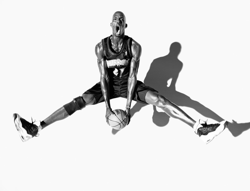 Walter Iooss, Jr., Kevin Garnett, Minneapolis, MN, 1999