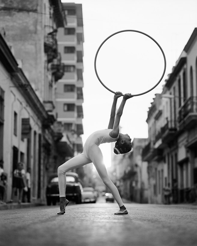 Walter Iooss, Jr., Gymnast, Havana, Cuba, 1999