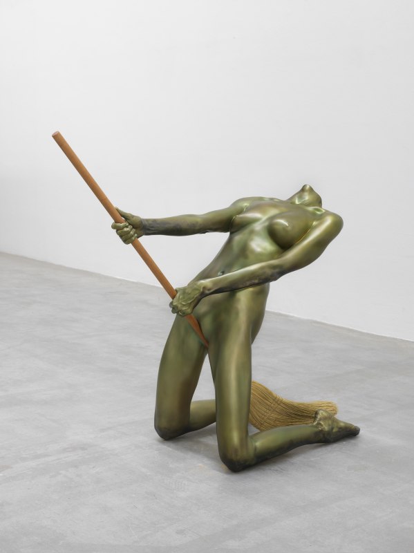 Isabelle Albuquerque in 'Witchcraft, Magic, and Occult Knowledge'