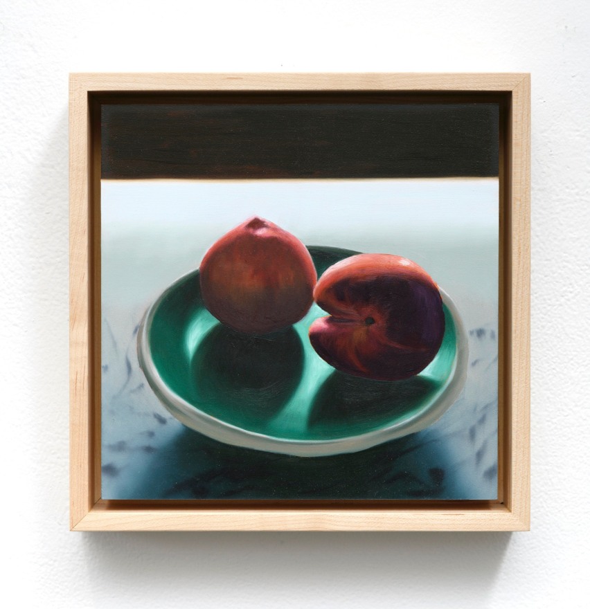 Bruce Cohen, Two Peaches on a Plate, 2019, Oil on panel