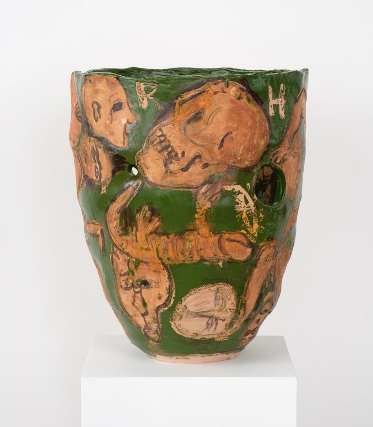 Roger Herman, Greenvase, brown figures, 2 holes, 2023