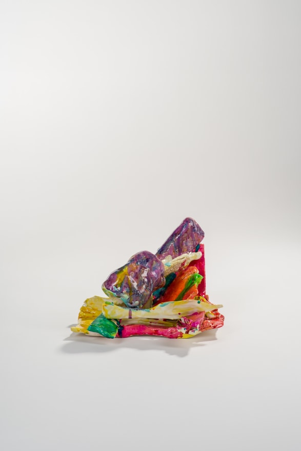 Antwan Horfee Eat my shorts, 2022 Glazed ceramic 10 1/4 x 9 1/2 x 6 3/4 in 26 x 24 x 17 cm (HOR22.026)