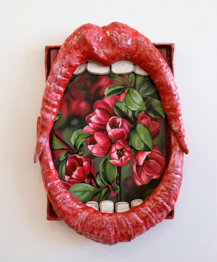 Stephanie Temma Hier Mouth Piece, 2020 Oil on linen with glazed stoneware sculpture 20 x 14 x 2 1/2 in 50.8 x 35.6 x 6.3 cm (SHI20.004)