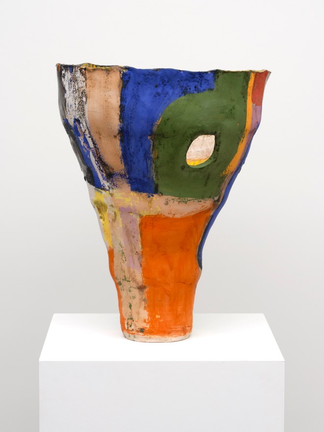 Roger Herman Untitled, 2023 Glazed ceramic 28 x 23 1/2 x 22 in 71.1 x 59.7 x 55.9 cm (ROH23.177)