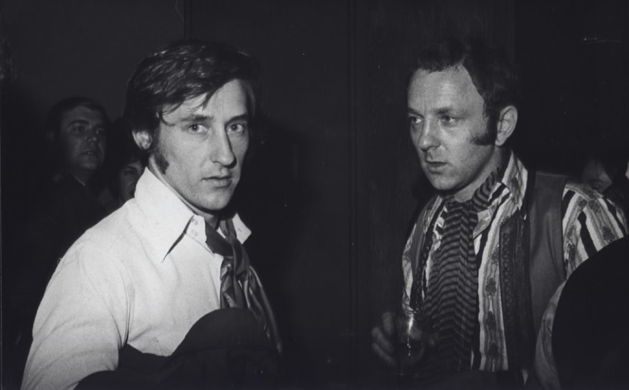 Fred W. McDarrah - The Artist's World