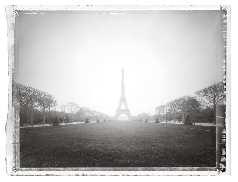 Christopher Thomas- Tour Eiffel II