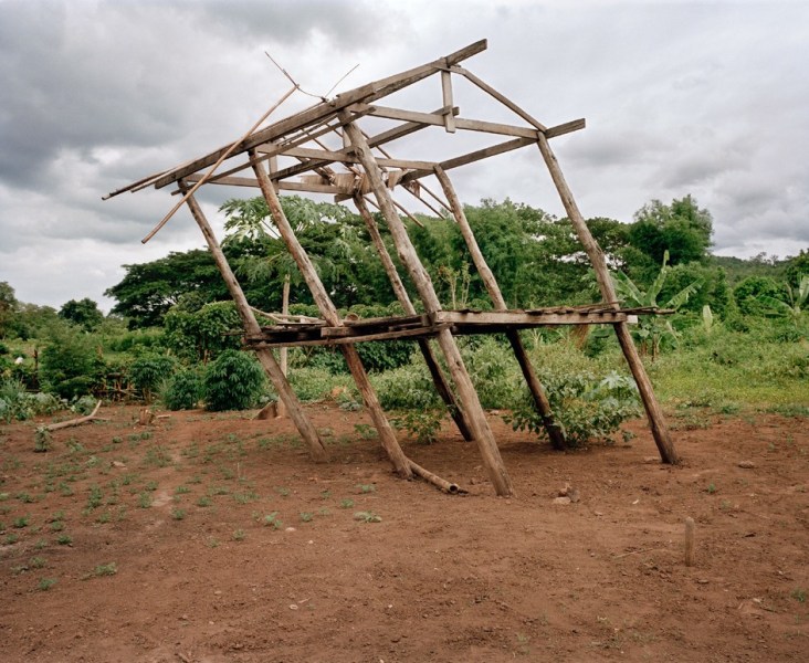 Leo Rubinfien- A Ruined House