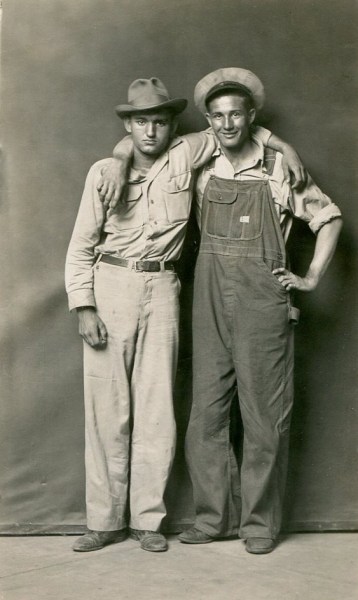 Mike Disfarmer- I.D. Stark and cousin Bill Stone