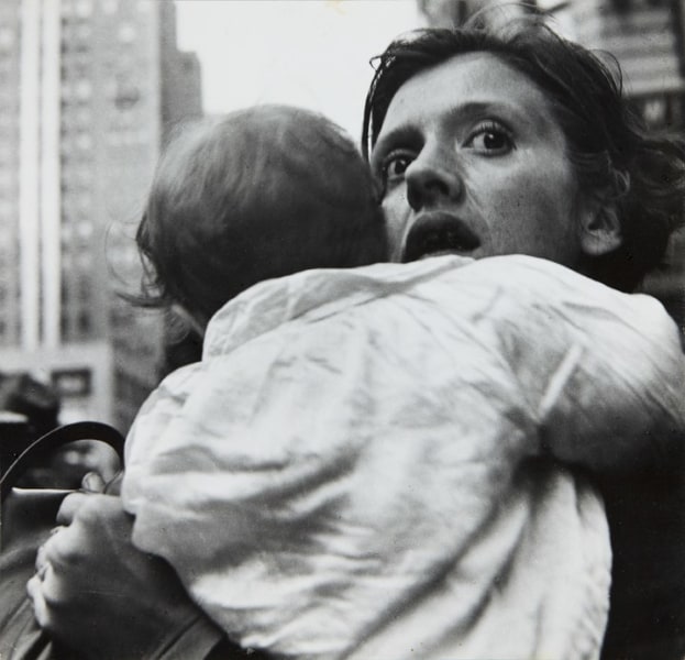 Leon Levinstein - Exhibitions - Steven Kasher Gallery