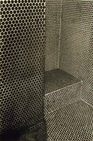 Daido Moriyama - How to Create a Beautiful Picture: Tiles of Aizuwakamatsu