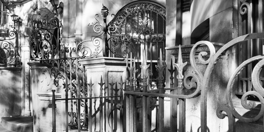 Leo Rubinfien, On Riverside Drive