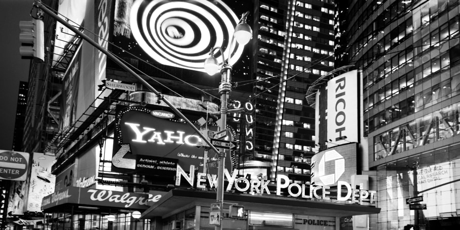 Leo Rubinfien, In Times Square