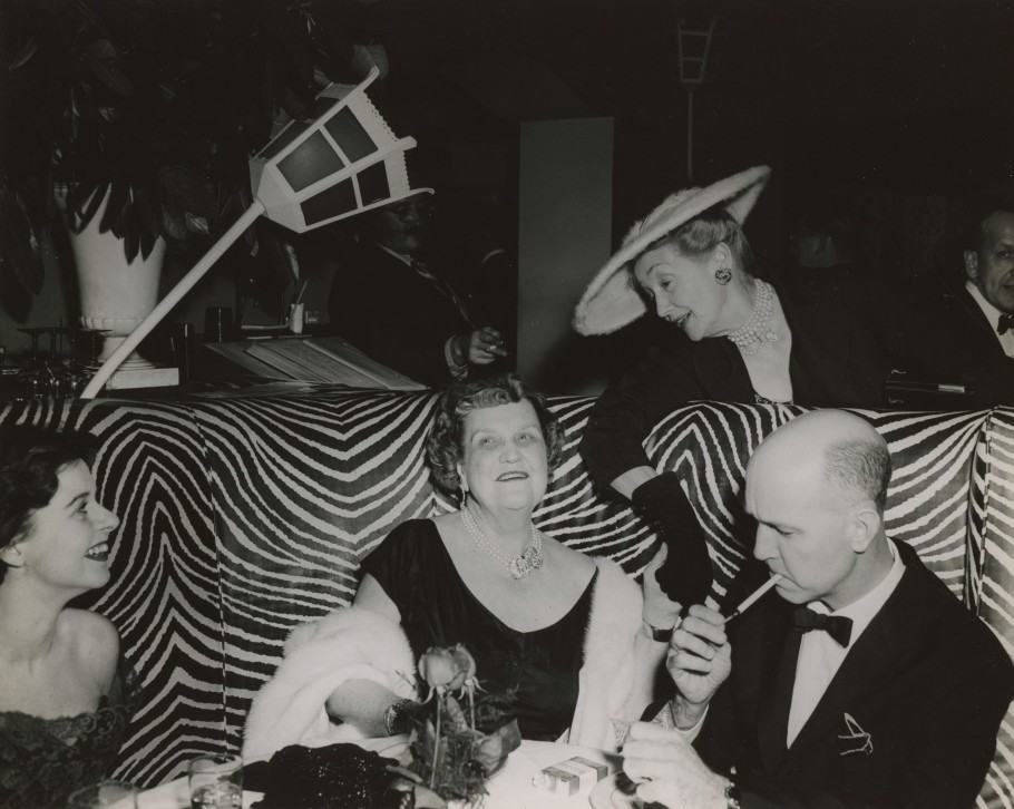 ANONYMOUS PRESS PHOTO OF HEDDA HOPPER AND PERLE MESTA AT EL MOROCCO NIGHT CLUB, 1958