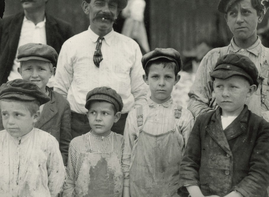 LEWIS WICKES HINE