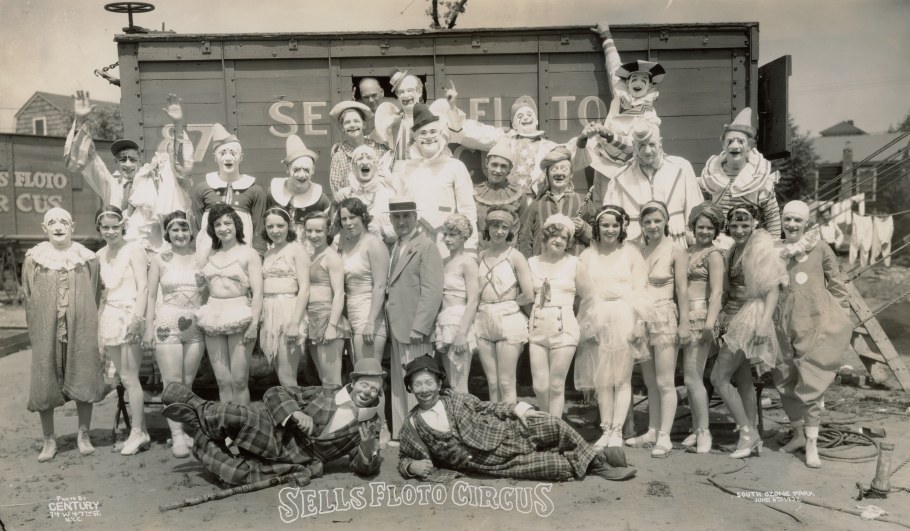 EDWARD KELTY “CENTURY PHOTO” SELLS-FLOTO CIRCUS – SOUTH OZONE PARK, 1932