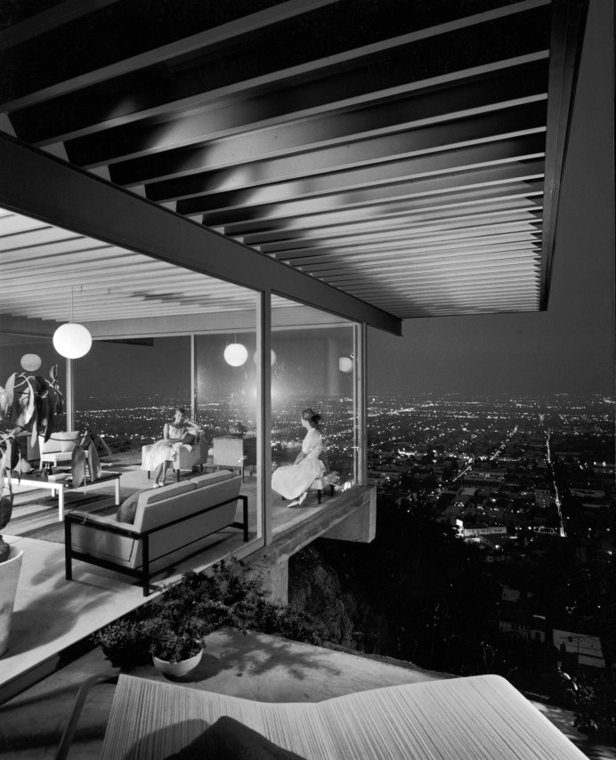 Julius Shulman,&nbsp;Case House Study #22, 1960, 20 x 16 inch gelatin silver print.