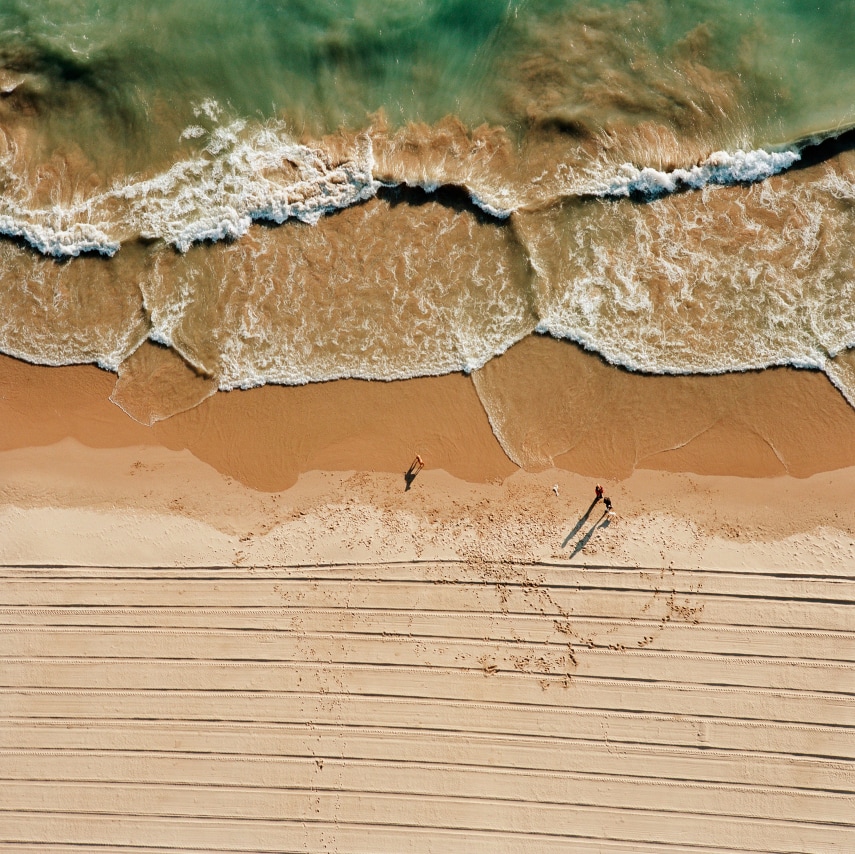 Oak Street beach, from the series Revealing Chicago, 2004.&nbsp;Archival pigment print, 30 x 30 or 40 x 40 inches.