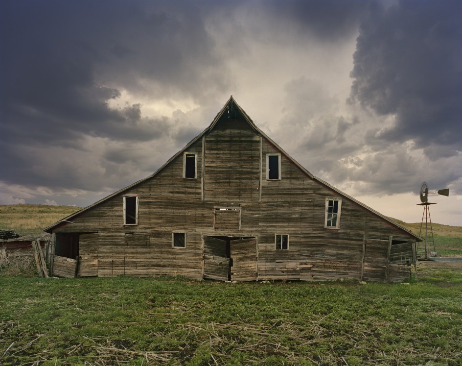 Cash Meier Barn, Shadbolt Ranch, Cherry County, Nebraska, 2012. From the series&nbsp;Dirt Meridian. Archival pigment print.