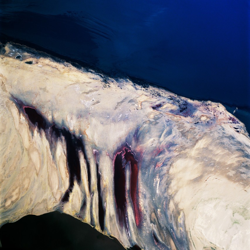 Terminal Mirage 2, 2003.&nbsp;Archival pigment print, 48 x 48 inches.