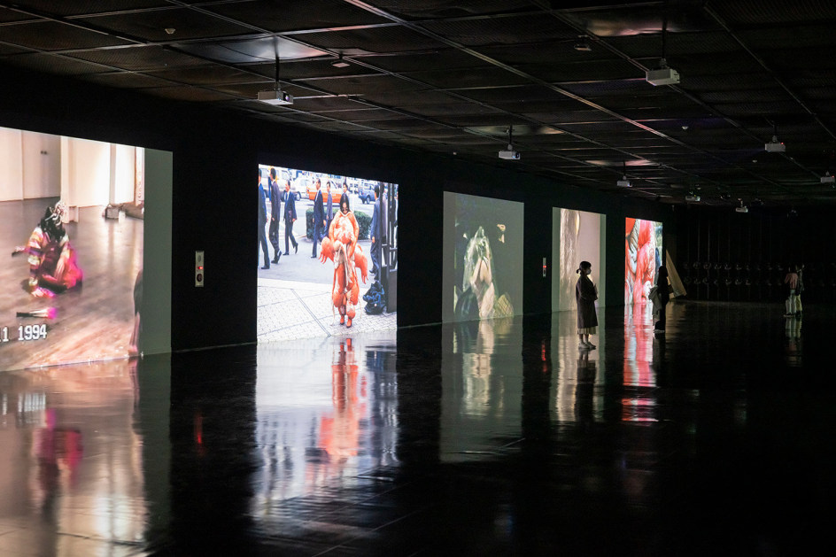 Lee Bul: Beginning, Installation View