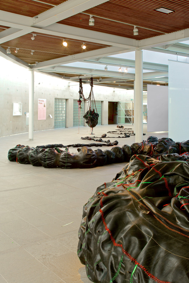 Nicholas Hlobo:&nbsp;Imilonji Yembali (Melodies of History), Installation view,&nbsp;Museum Beelden aan Zee,&nbsp;Hague, Netherlands