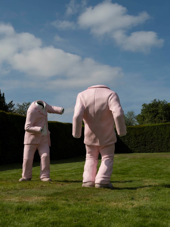 Erwin Wurm: Trap of the Truth, Installation view