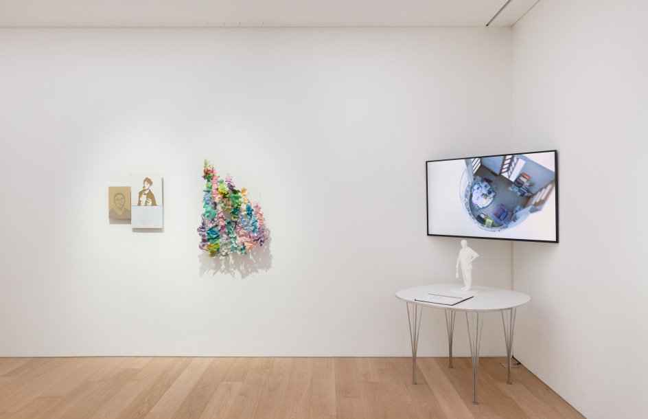 Three Generations: Remembering Suh Se Ok (1929-2020), Installation View