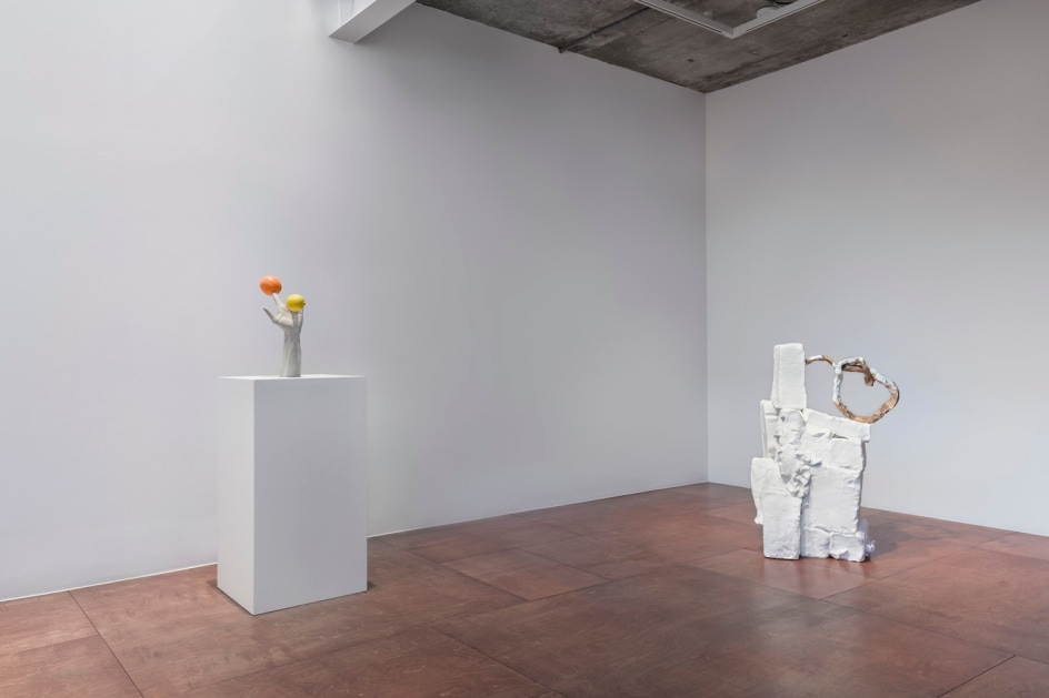 Erwin Wurm,&nbsp;Hello Seoul!, Installation view, Lehmann Maupin, Seoul, 2020