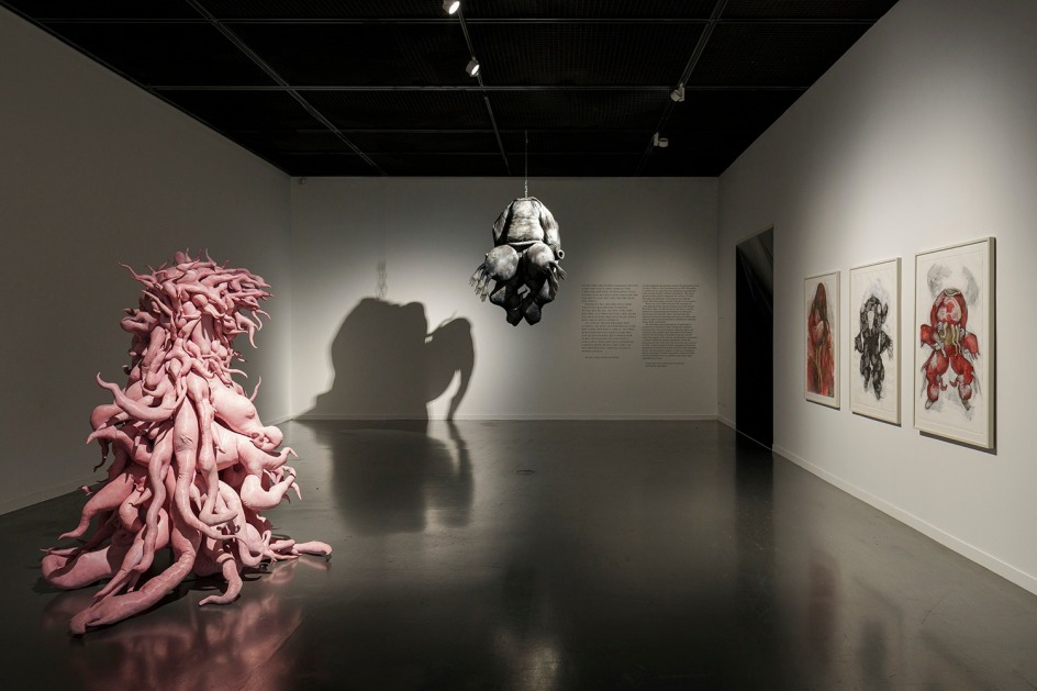 Lee Bul: Beginning, Installation View