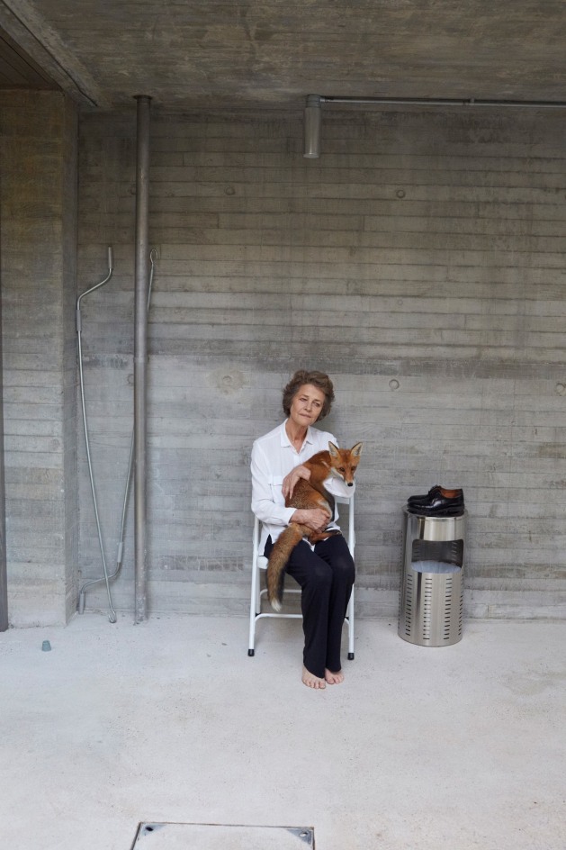 JUERGEN TELLER, Charlotte Rampling, a Fox, and a Plate No. 15, Latimer Road, London, 2016