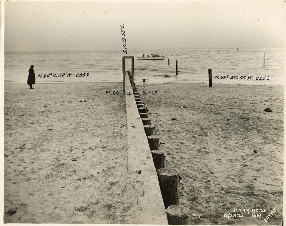 EDWARD RUTTER PHOTOS OF CONSTRUCTION OF CONEY ISLAND BEACH&rsquo;S JETTY IN 1921