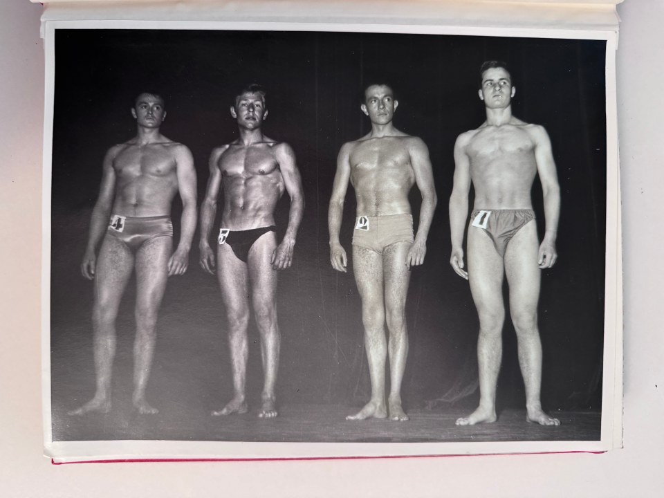 BODY BUILDING PHOTOGRAPH ALBUM 1959-1961