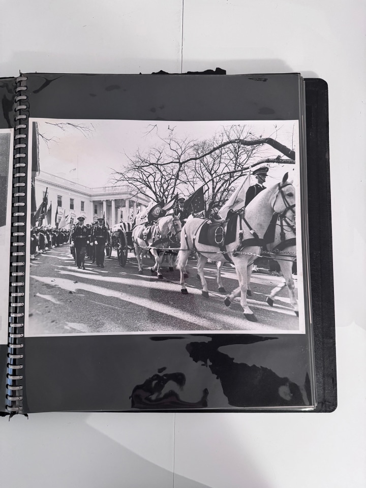 JFK ASSASSINATION ALBUM (26) SILVER GELATIN PRINTS