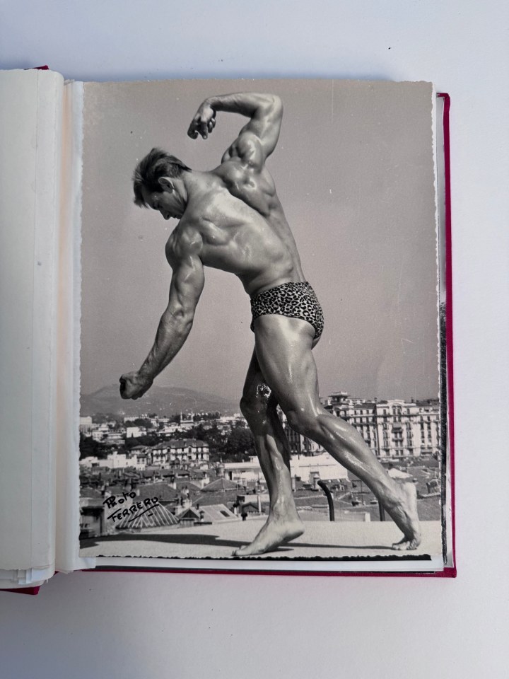 BODY BUILDING PHOTOGRAPH ALBUM 1959-1961