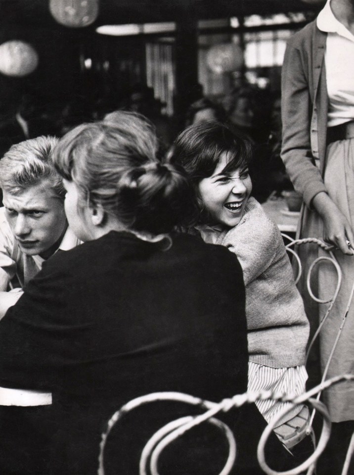 4.&nbsp;Berndt Klyvare (1929-2008), Cafe in Stockholm, c. 1950&rsquo;s