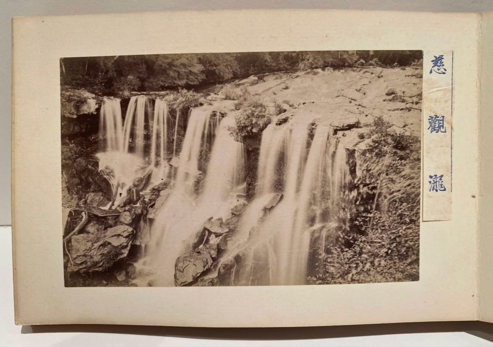 19TH CENTURY HAND CARVED ACCORDION STYLE ALBUM OF JAPAN'S ARCHITECTURE AND LANDSCAPE