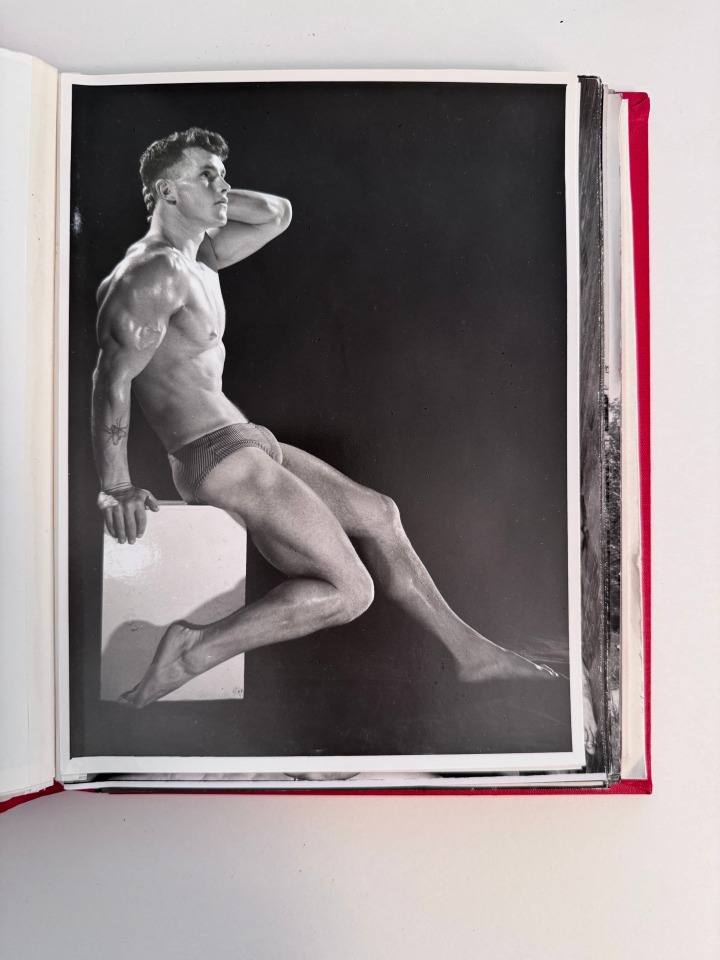 BODY BUILDING PHOTOGRAPH ALBUM 1959-1961