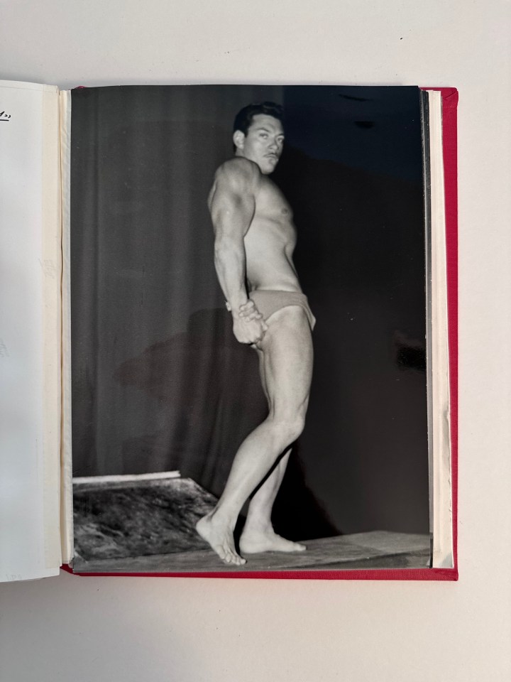 BODY BUILDING PHOTOGRAPH ALBUM 1959-1961