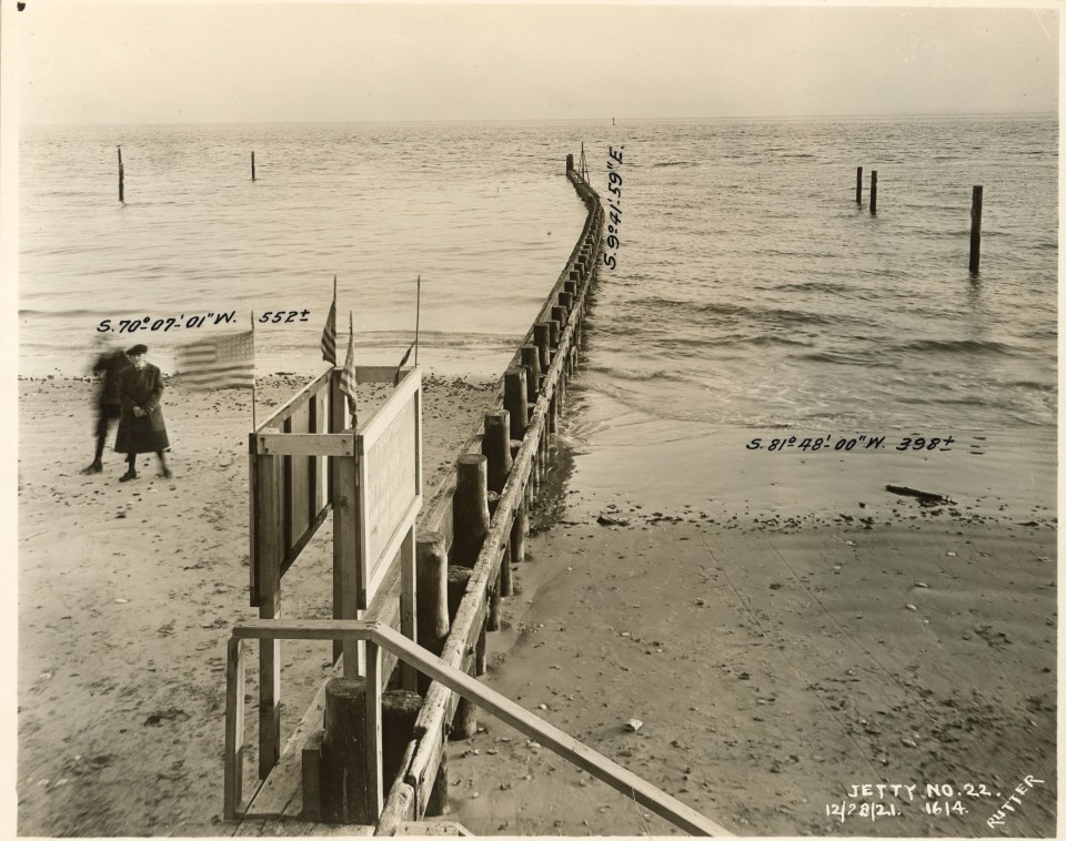 EDWARD RUTTER PHOTOS OF CONSTRUCTION OF CONEY ISLAND BEACH&rsquo;S JETTY IN 1921