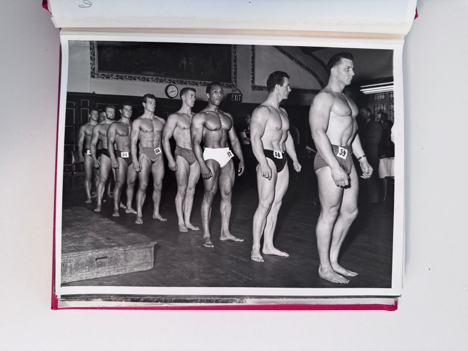 BODY BUILDING PHOTOGRAPH ALBUM 1959-1961