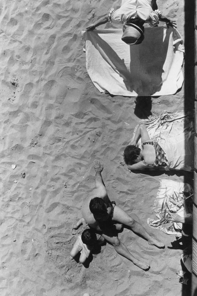 41. Anthony Barboza (American, b. 1944),&nbsp;Coney Island, c. 1970s, Vintage Gelatin Silver Print, 10&rdquo; x 6.75&rdquo;